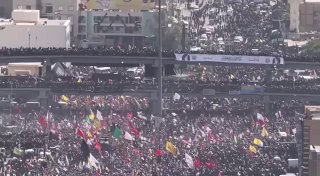ההצפה של מיליון בני אדם בנפת נג'ף בטקס הלוויה של האימאם ההרוג שלנו