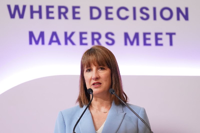 Rachel Reeves investigated by parliament’s watchdog