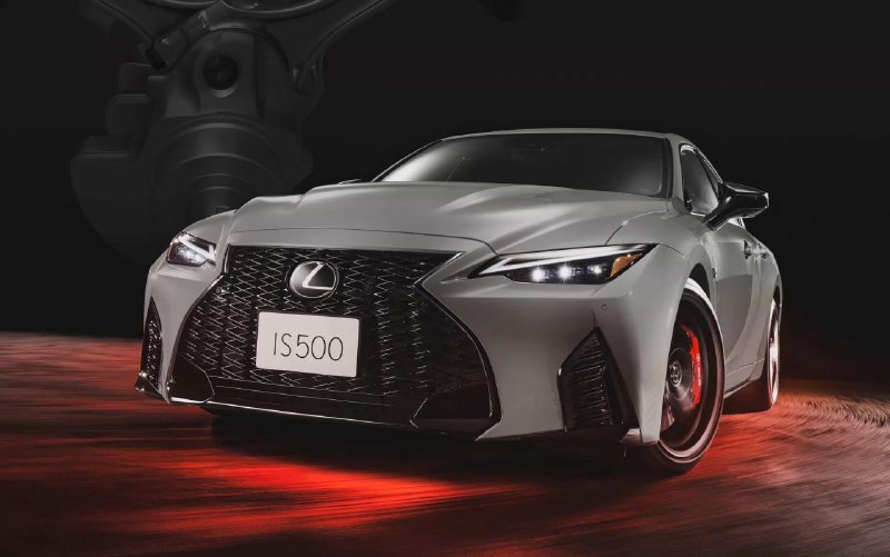 Прощание с V8: в Японии стартовали продажи Lexus IS 500 Climax Edition
