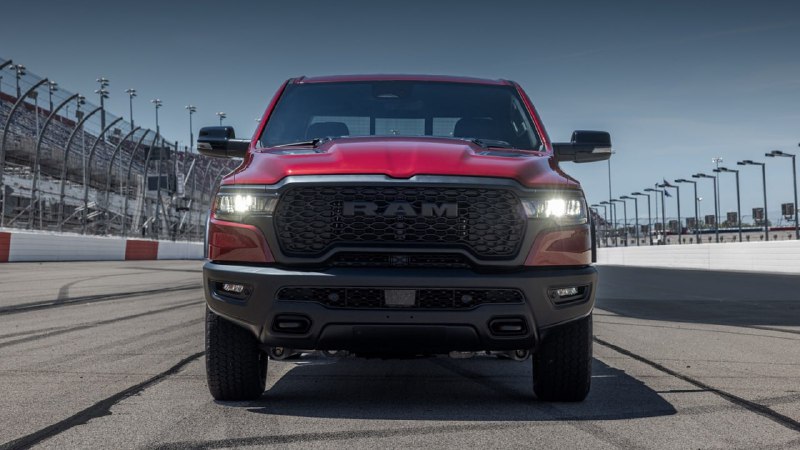 Пикап Ram 1500 с V8 вызвал ажиотаж — более 10  000 заказов за день