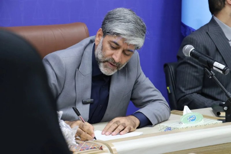 روزنامه وطن امروز: 🔻 دستور رئیسدادگستری استان تهران برای برخورد قاطع با تخلفات حوزه انرژی و ماینرهای غیرمجاز🔺 رئیسکل دادگستری استان تهرا