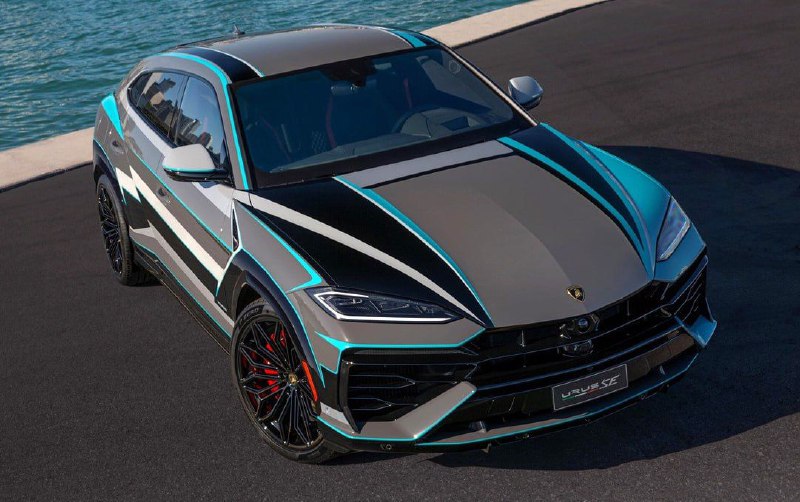 Гибридный Lamorghini Urus получил версию посвященную Майами