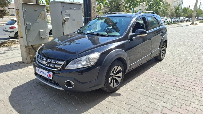 نمایشگاه همراه‌مکانیک: 🚗 دانگ فنگ H30 cross اتوماتیک 1396💰 قیمت: 1,950,000,000 تومان📏 کارکرد: 106,131 کیلومتر📍 محل: اندیشه، اندیشه📲 مشاهده گزار