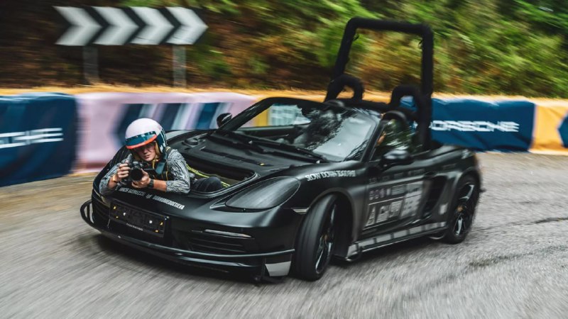 Porsche показал Boxster, который снимал самые быстрые автомобилиPorsche 718 Boxs
