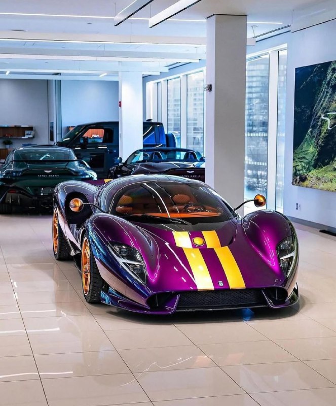 DeTomaso P72