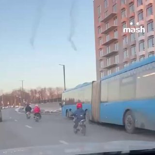 Для питбайков в России разработали ГОСТ с техническими нормами, методами испытаний и классификацией. После принятия стандарта все мини-мотики, которые ввозят в Россию, будут проходить обязательную сертификацию.До этого была лазейка в таможенном кодексе — т