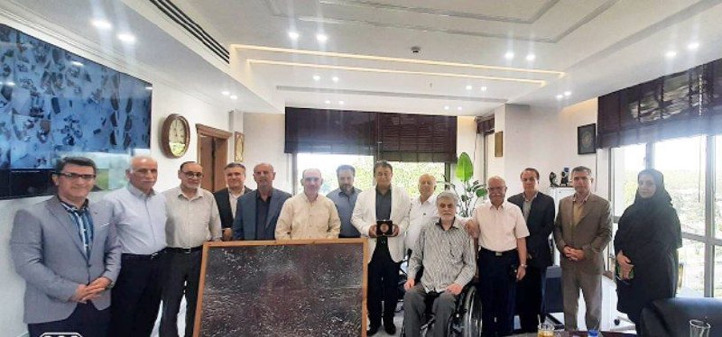 دانشگاهیان دانشگاه گیلان: ✅ برگزاری نشست اعضای هیئت مدیره بنیاد خیرین دانشگاه به میزبانی مهندس نوید؛ خیّر نیکاندیش دانشگاه و متولی ساخت ساختمان آ
