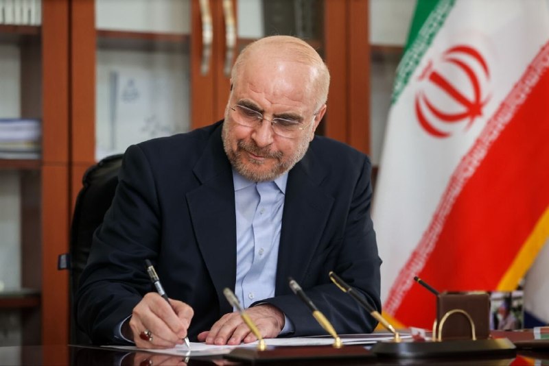 تَلخندسیاسی اجتماعی: ⛔پاسخ محمدباقر قالیباف به حسین شریعتمداری: هر اقدام عقلانی نباید در ذیل سازش و انفعال تعریف شود🟡مذاکره در نگاه این جانب،