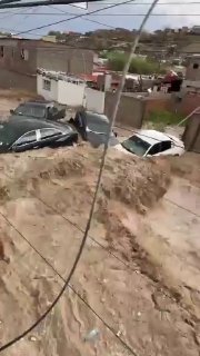 שיטפונות קשים במקסיקו גשמים עזים ושיטפונות במדינת צ'יוואווה במקסיקו נמשכו זה היום השני ברציפות והנזק בעיר ז…