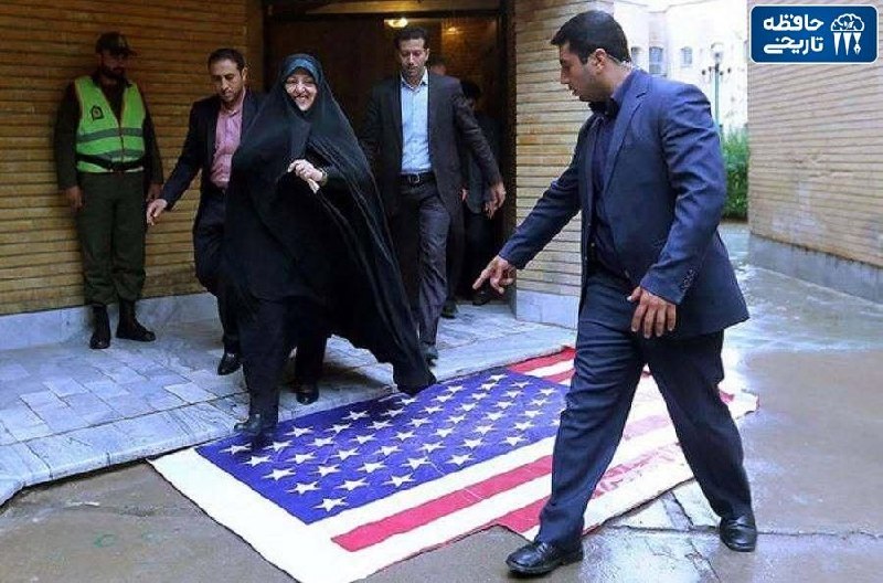 معلمان شاد: باری روزن، گروگان سفارت آمریکا در تهران: معصومه ابتکار برای بازجویی ما آن‌جا بود. خیلی احساس منفی نسبت بهش داشتم. به ما 