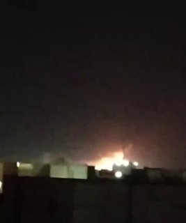 🇺🇸🇰🇼🇮🇷 - מטרות בעבאדן בוערות בעקבות שביתות HIMARS שהושקו מכווית מוקדם יותר הלילה.