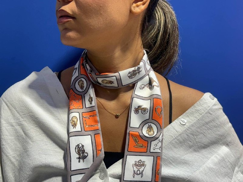 UNIQUE SCARF: رسانه پست