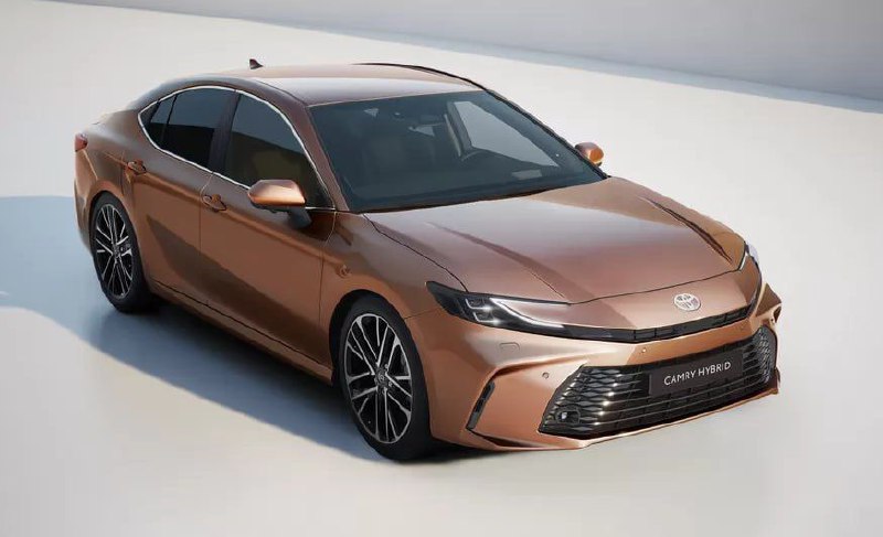 Новая Toyota Camry XV80 вышла на рынок Европы 3
