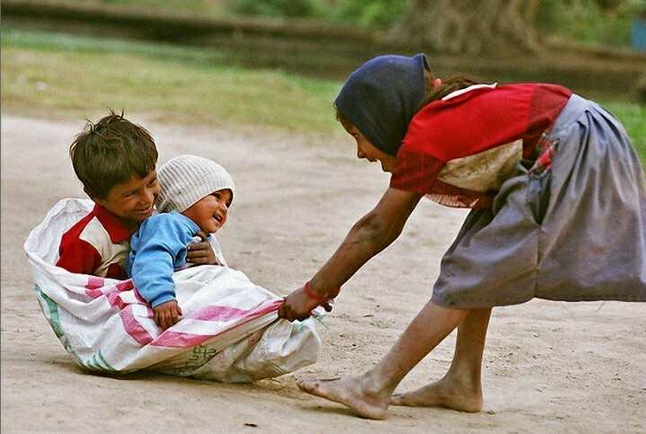 جملات ناب: #اشوهرگز فرصتی را برای شاد كردن ديگران از دست ندهيد.چرا كه نخست خود شما از اين كار سود می‌بريد.‌‌‌‌‎‌‌‌‌‎‌‌‎‌‎‌‌‎‌‌‌‌‌‌‌