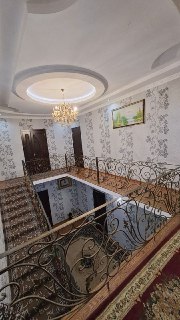 Uy sotiladi. Дом продается
