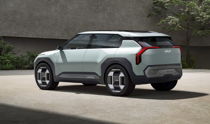 Kia показала новый электрический кроссовер EV3 и седан EV4 3